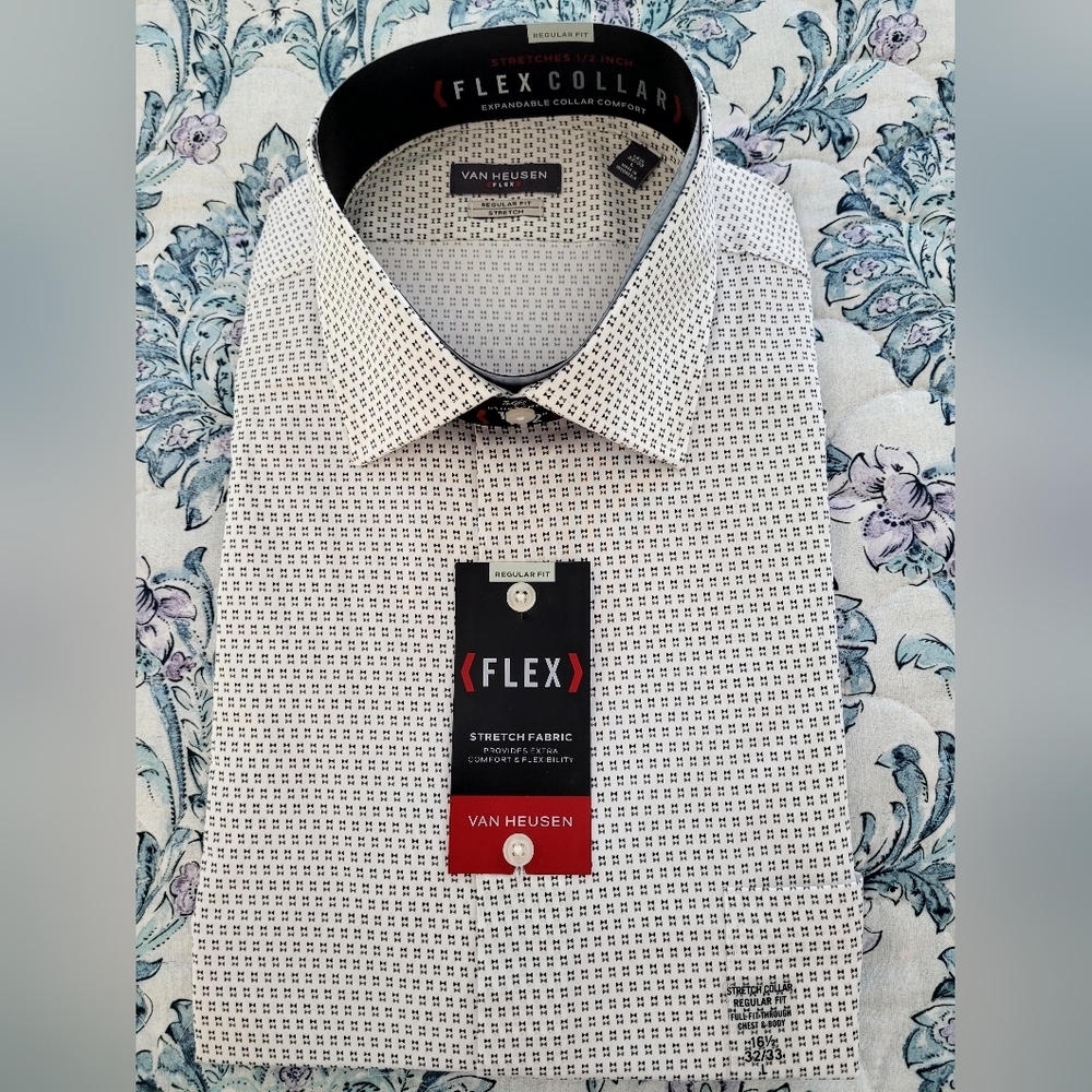 Van Heusen Flex 16 1/2 32/33